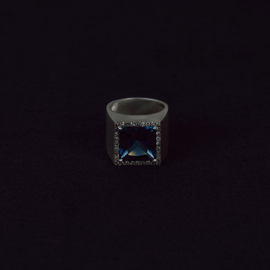 3244 London Blue Topaz | One of a Kind Minya Pinky Ring