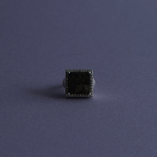 335 Magnetite | One of a Kind Canan Ring