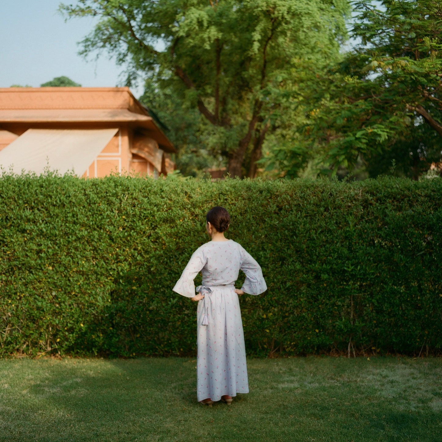 【sumiere】Poppy gown | Glacé flower | Lavender