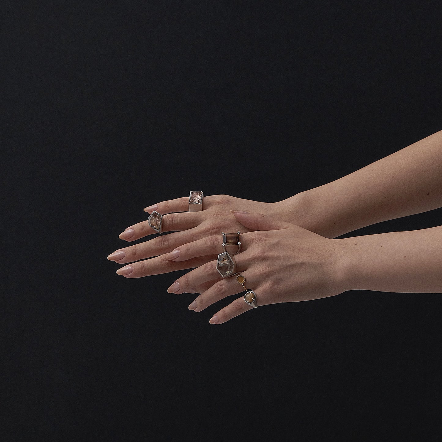 836 Yellow Slice Diamond | K18YG One of a Kind Elia Ring