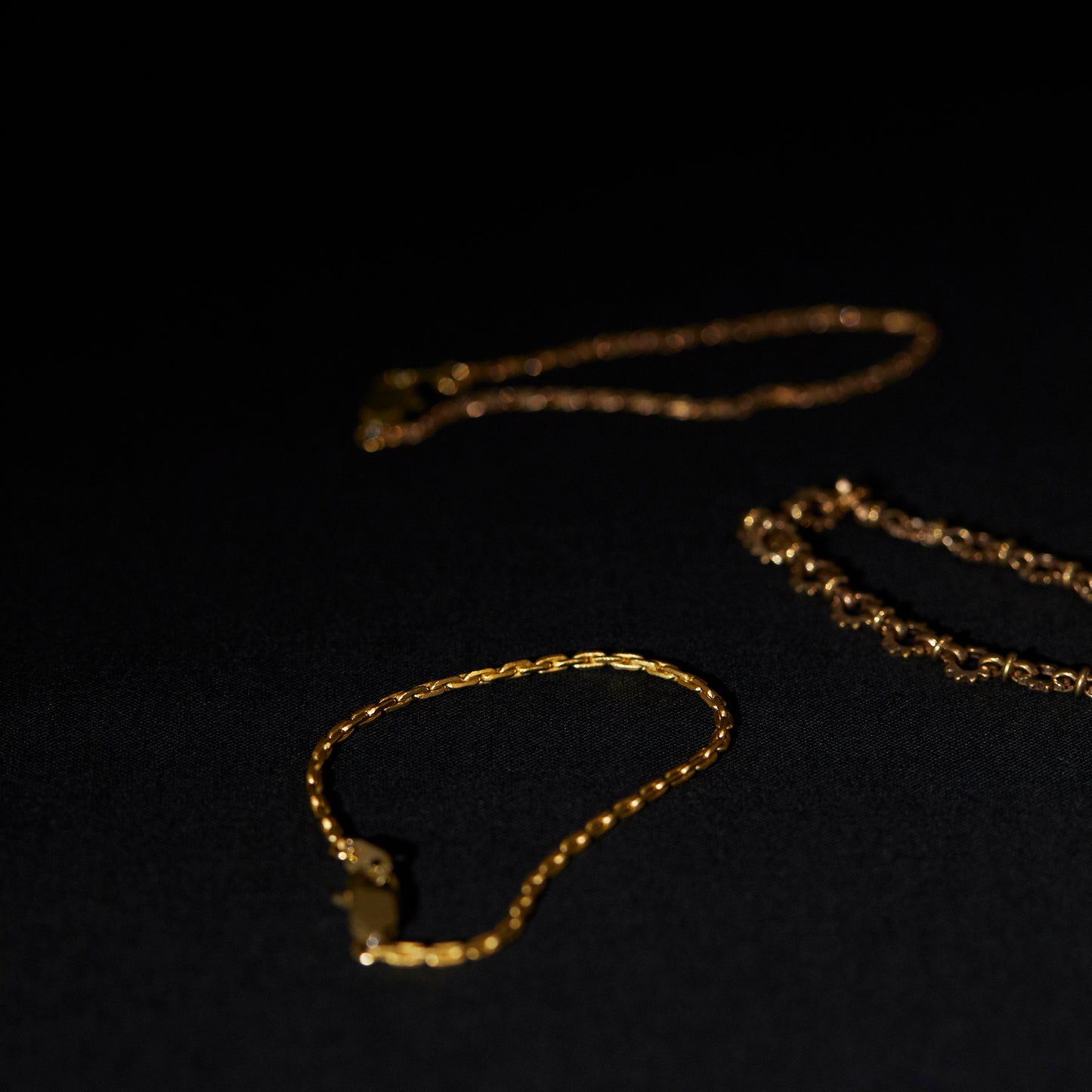 137 Vintage 22K Gold Plated Cable Chain Bracelet