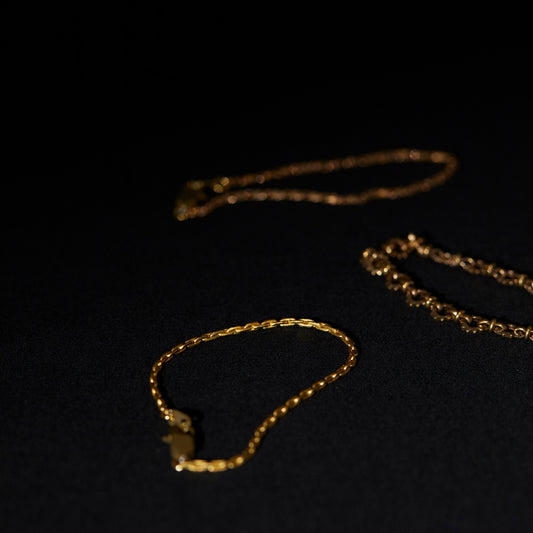 137 Vintage 22K Gold Plated Cable Chain Bracelet