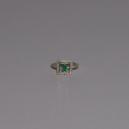 62 Emerald | Milda Ring