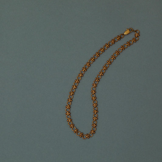 44 Vintage Bold Art Chain Choker